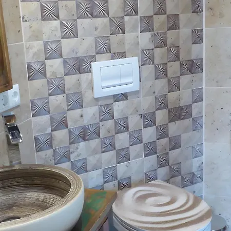 Fuer 2 Personen 45 M² *